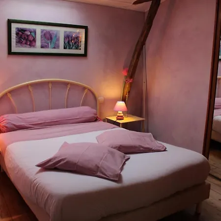 منزل ريفي Cosy Avec 3 Chambres, Cour Privee, Baby-foot Et Internet, Equipements Bebe Inclus, Animaux Permis - Fr-1-653-154