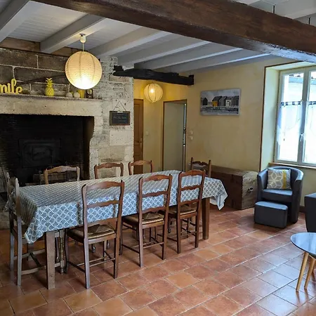 Holiday home Cosy Avec 3 Chambres, Cour Privee, Baby-foot Et Internet, Equipements Bebe Inclus, Animaux Permis - Fr-1-653-154