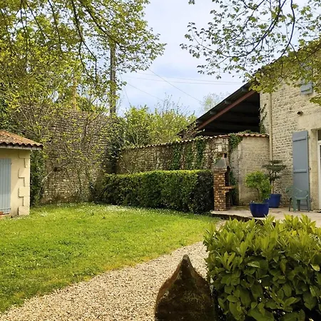 Dom wakacyjny Cosy Avec 3 Chambres, Cour Privee, Baby-foot Et Internet, Equipements Bebe Inclus, Animaux Permis - Fr-1-653-154 *