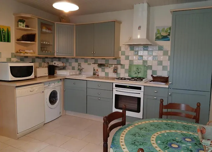 بيت للعطل Cosy Avec 3 Chambres, Cour Privee, Baby-foot Et Internet, Equipements Bebe Inclus, Animaux Permis - Fr-1-653-154 *